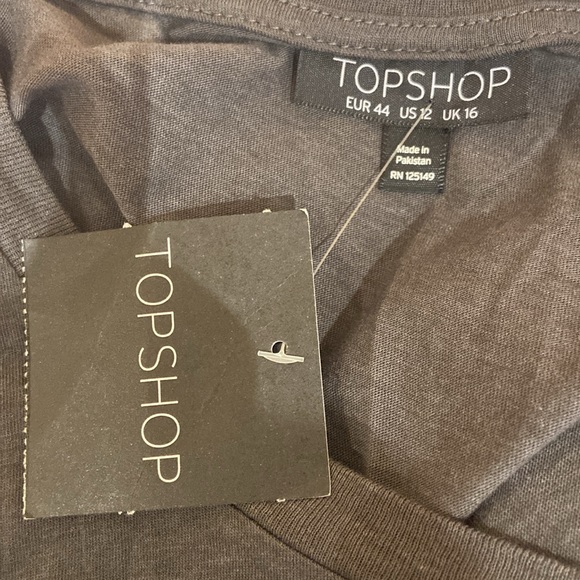 TOPSHOP | Size 12 | dark grey t shirt - Picture 4 of 7